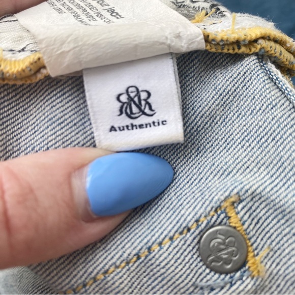 Rock and Republic Low-Rise Flare Jeans - Picture 13 of 14